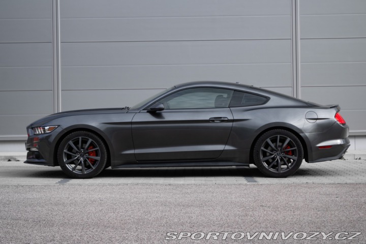 Ford Mustang 2.3 EcoBoost A/T 2015