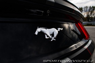 Ford Mustang 2.3 EcoBoost A/T 2015