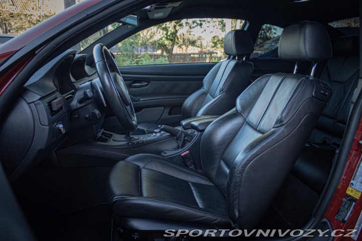 BMW M3 V8 COUPÉ 309KW A/T 2011