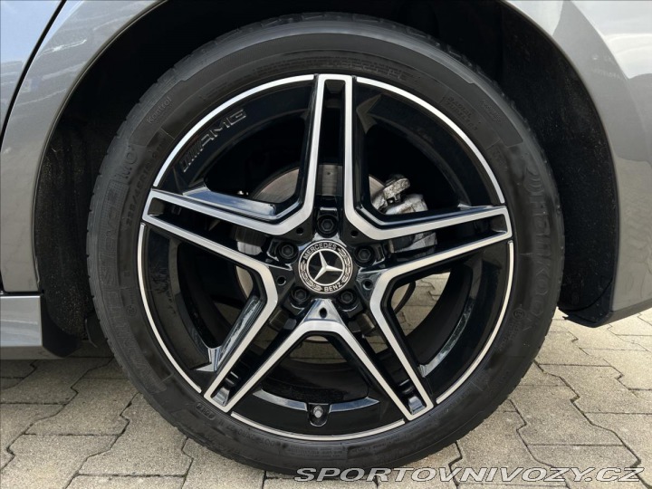 Mercedes-Benz A A 180d AMG nez. top. 2018