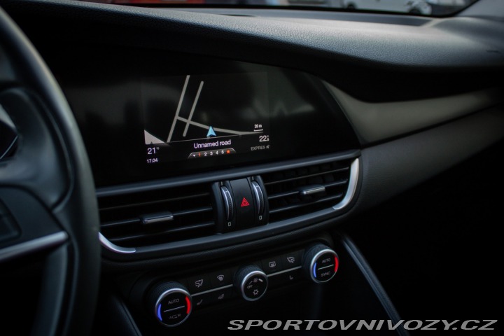 Alfa Romeo Giulia 2.2 Diesel 210 AT AWD Ve 2017