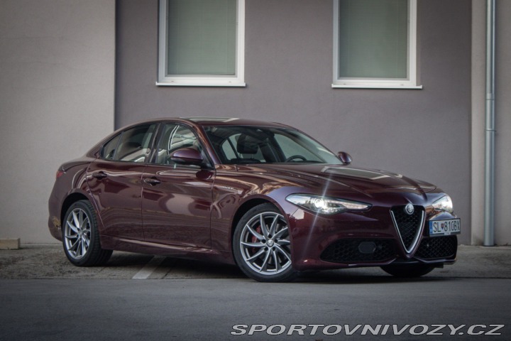 Alfa Romeo Giulia 2.2 Diesel 210 AT AWD Ve 2017