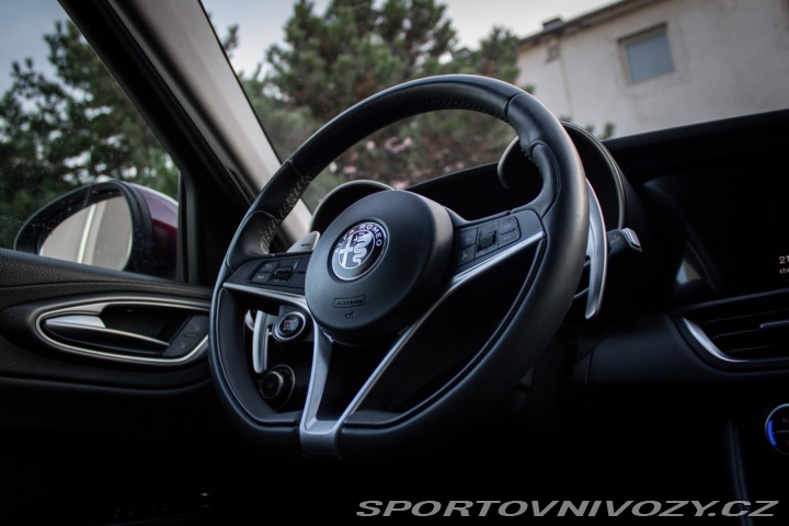 Alfa Romeo Giulia 2.2 Diesel 210 AT AWD Ve 2017