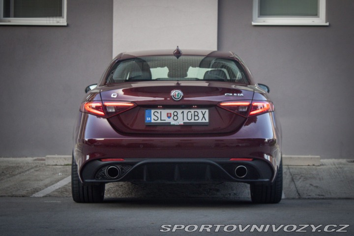 Alfa Romeo Giulia 2.2 Diesel 210 AT AWD Ve 2017