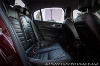 Alfa Romeo Giulia 2.2 Diesel 210 AT AWD Ve 2017
