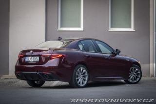 Alfa Romeo Giulia 2.2 Diesel 210 AT AWD Ve 2017