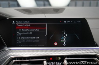 BMW X5 M Comp. UrbanGreen Akrapo 2021