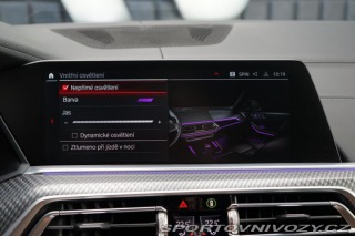 BMW X5 M Comp. UrbanGreen Akrapo 2021