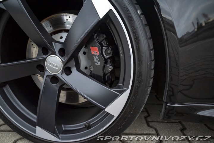Audi RS4 Avant 2014