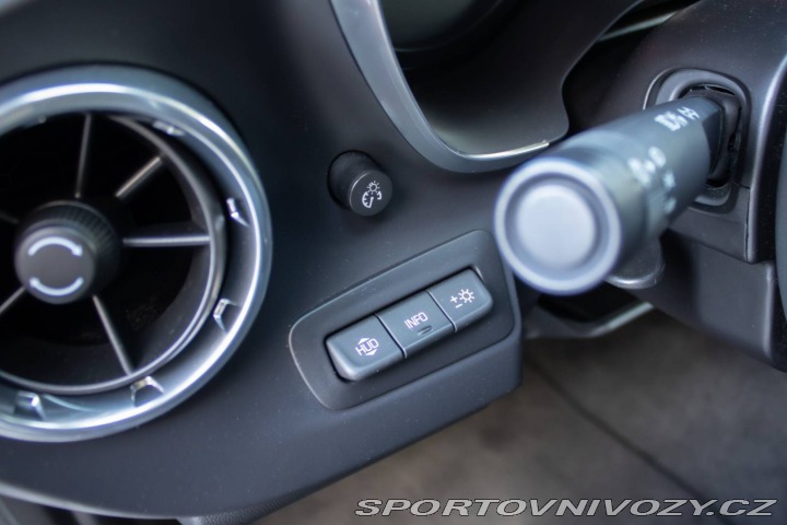 Chevrolet Camaro 6.2L A/T SS 2016