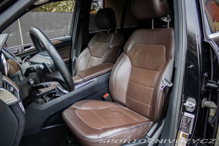 Mercedes-Benz Ostatní modely ML L Mercedes Benz ML550 w1 2013