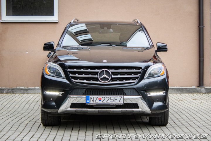 Mercedes-Benz Ostatní modely ML L Mercedes Benz ML550 w1 2013
