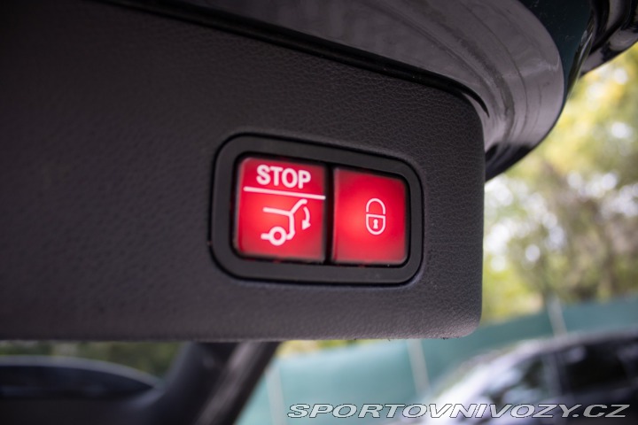 Mercedes-Benz Ostatní modely ML L Mercedes Benz ML550 w1 2013