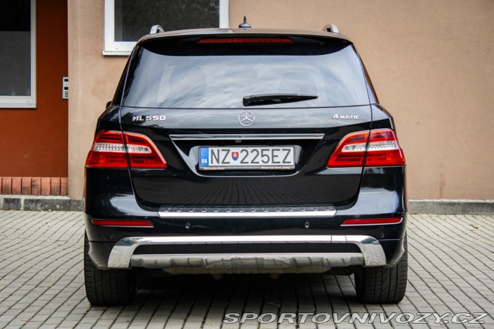 Mercedes-Benz Ostatní modely ML L Mercedes Benz ML550 w1 2013