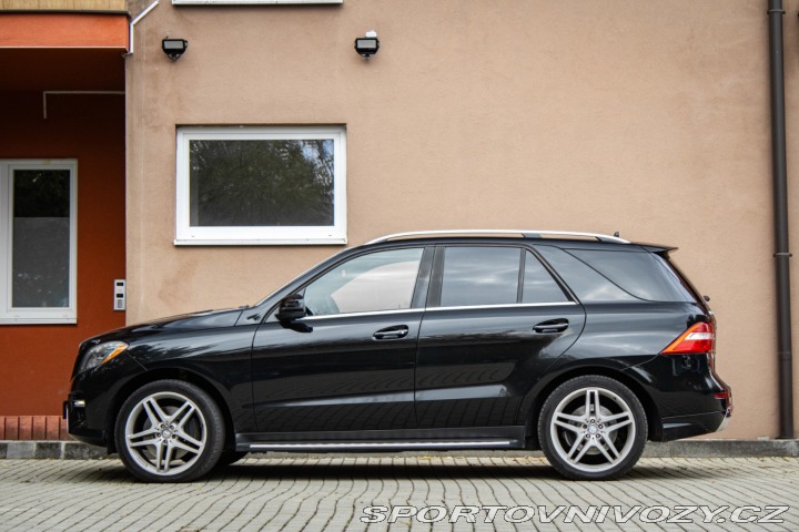 Mercedes-Benz Ostatní modely ML L Mercedes Benz ML550 w1 2013