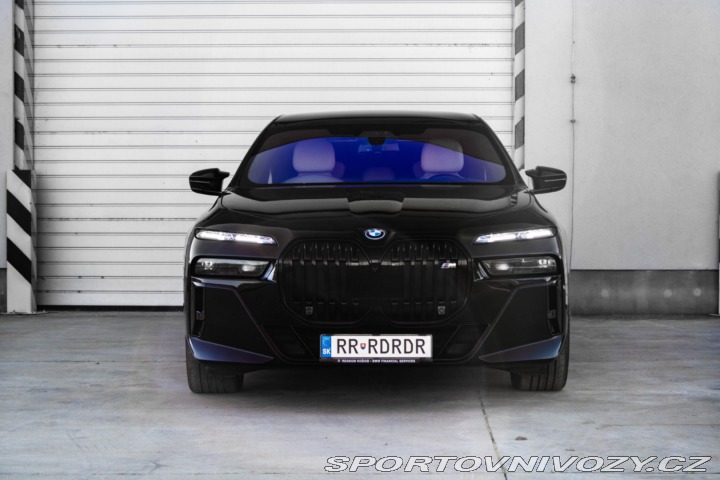 BMW 7 M760e xDrive A/T 2023