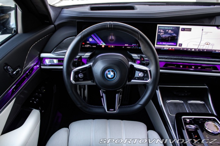 BMW 7 M760e xDrive A/T 2023