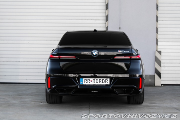 BMW 7 M760e xDrive A/T 2023