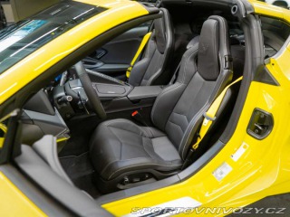 Chevrolet Corvette 6.2 Stingray C8 2LT Z51 2024