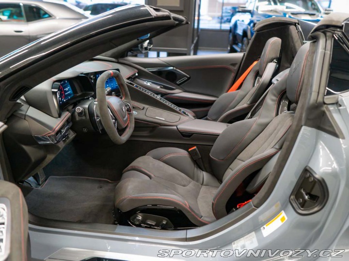 Chevrolet Corvette 6.2 Stingray C8 3LT Z51 C 2024