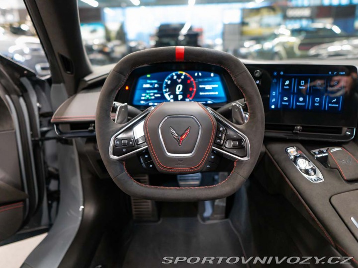 Chevrolet Corvette 6.2 Stingray C8 3LT Z51 C 2024