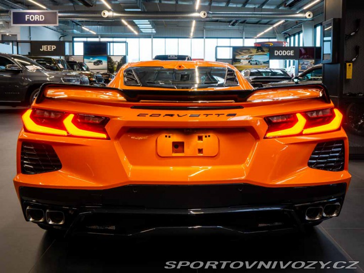 Chevrolet Corvette 6.2 Stingray C8 3LT Z51 2024