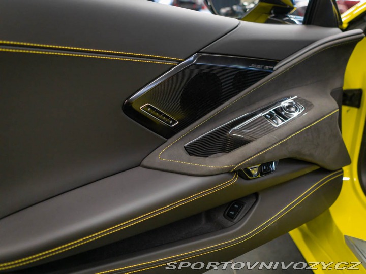 Chevrolet Corvette 6.2 Stingray C8 3LT Z51 2024