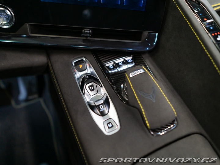 Chevrolet Corvette 6.2 Stingray C8 3LT Z51 2024