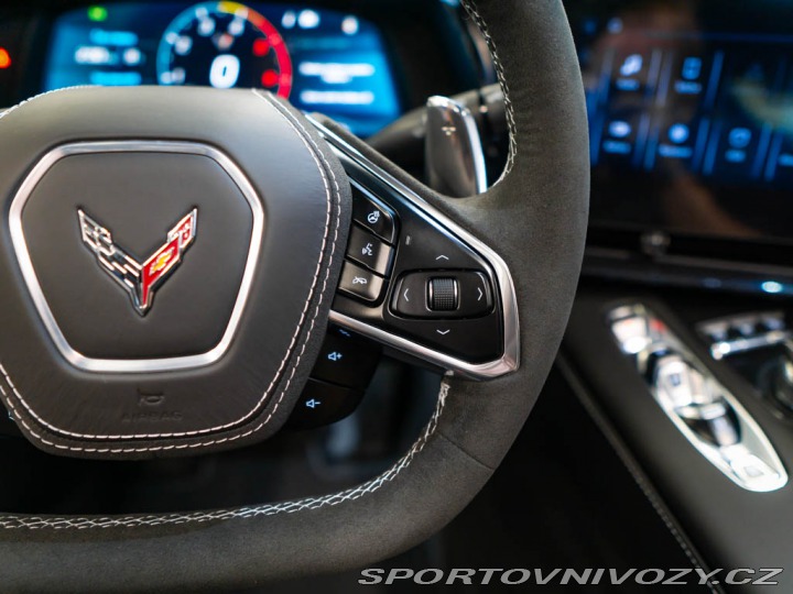 Chevrolet Corvette 6.2 Stingray C8 3LT Z51 2024