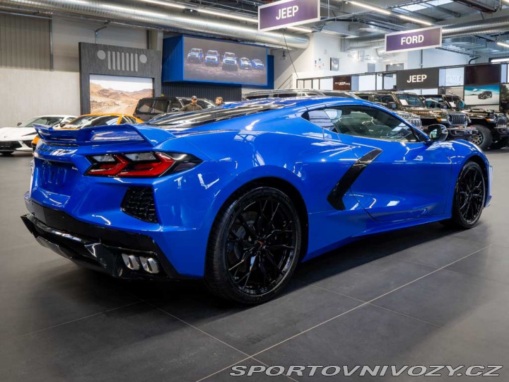 Chevrolet Corvette 6.2 Stingray C8 3LT Z51 2024