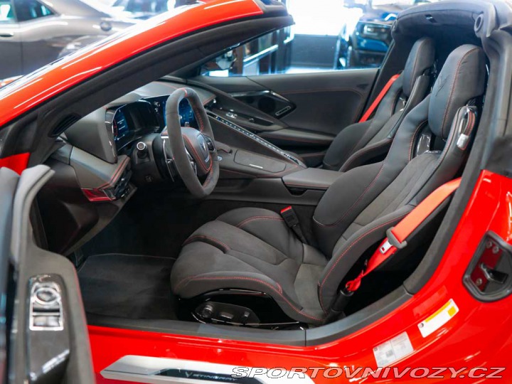 Chevrolet Corvette 6.2 Stingray C8 3LT Z51 2024