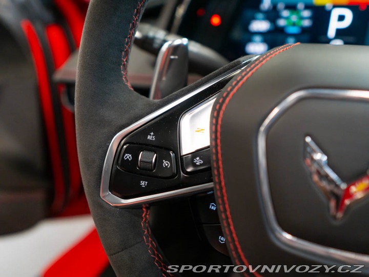 Chevrolet Corvette 6.2 Stingray C8 3LT Z51 2024