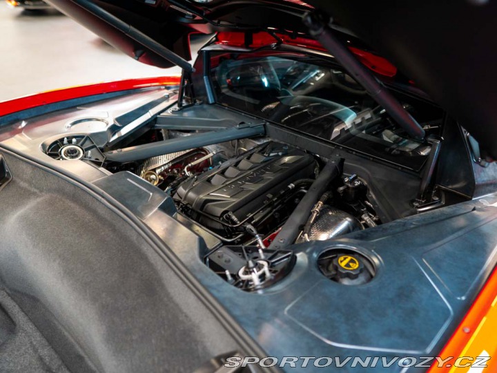 Chevrolet Corvette 6.2 Stingray C8 3LT Z51 2024