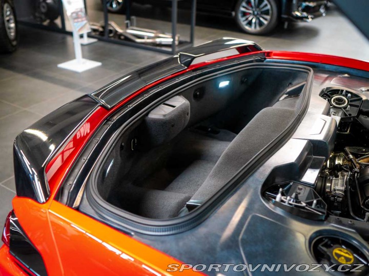 Chevrolet Corvette 6.2 Stingray C8 3LT Z51 2024
