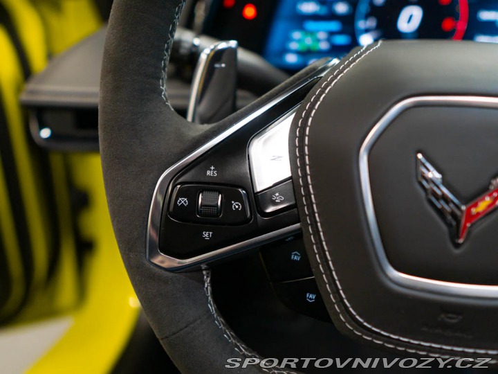 Chevrolet Corvette 6.2 Stingray C8 3LT Z51 C 2024