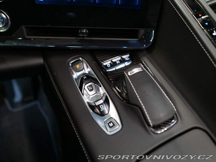 Chevrolet Corvette 6.2 Stingray C8 3LT Z51 C 2024