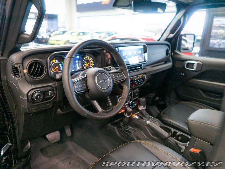 Ostatní značky Ostatní modely Jeep Wrangler 6.4 392 Lift Edition, 37& 2024