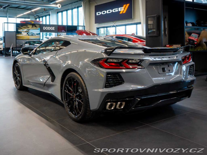 Chevrolet Corvette 6.2 Stingray C8 3LT Z51 2024