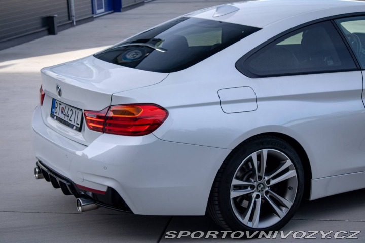 BMW 4 Coupé 428i Sport Line A/ 2016