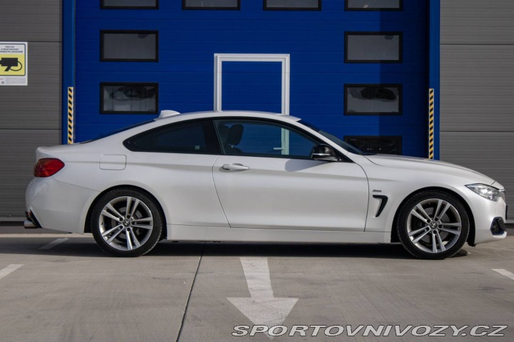 BMW 4 Coupé 428i Sport Line A/ 2016
