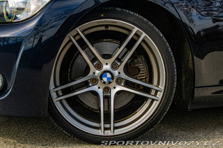 BMW 3 Coupé 325 i 2009