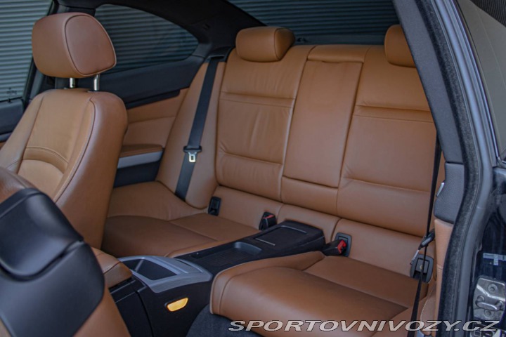 BMW 3 Coupé 325 i 2009