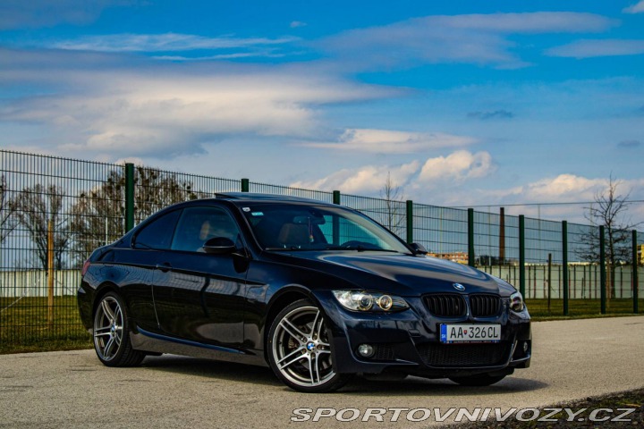 BMW 3 Coupé 325 i 2009