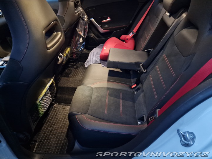 Mercedes-Benz A A35 AMG 4MATIC 2021