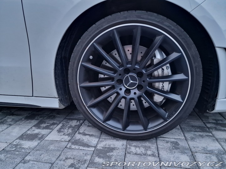 Mercedes-Benz A A35 AMG 4MATIC 2021