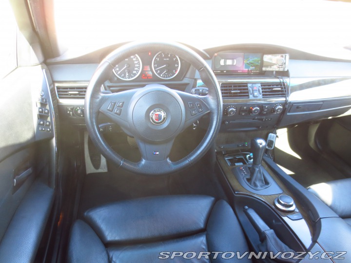 BMW 5 550i V8 Alpineweiss 2005