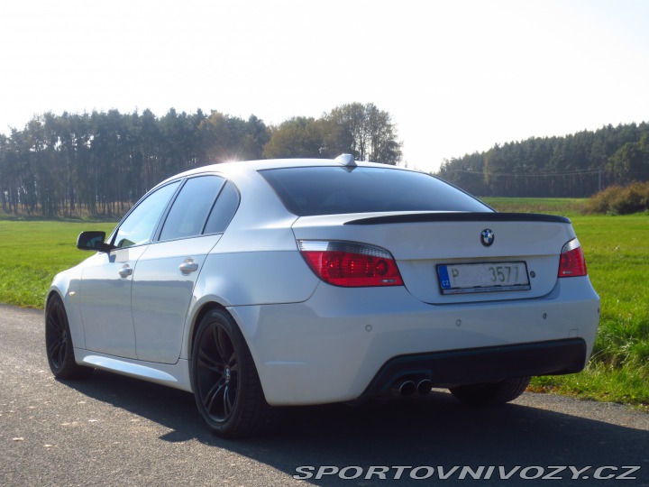 BMW 5 550i V8 Alpineweiss 2005