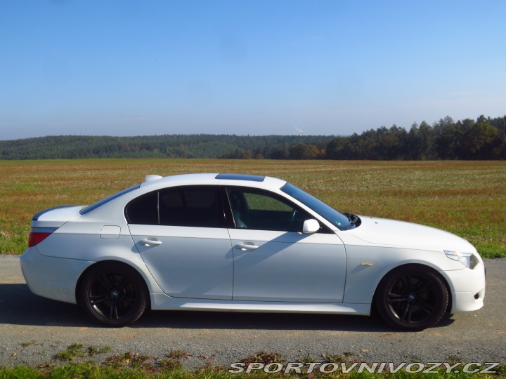 BMW 5 550i V8 Alpineweiss 2005