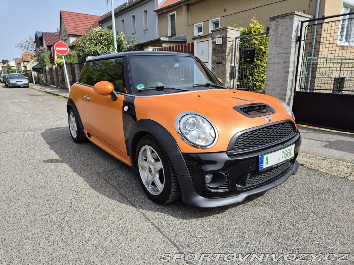 Mini Cooper Cooper S 135kW 2maj kůže 2010