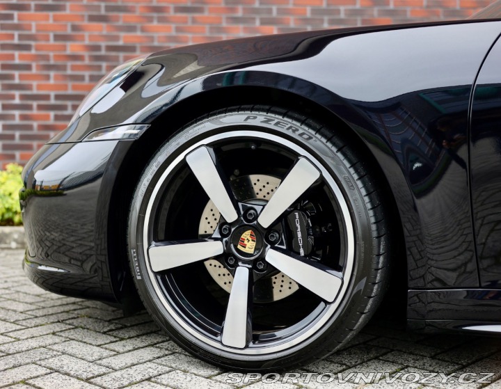 Porsche 911 Carrera *Heritage*SportD 2024